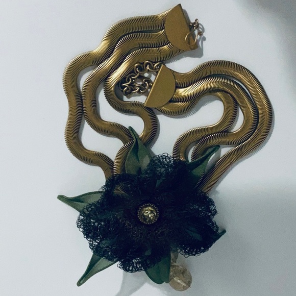 Sarah Cavender Metalworks Jewelry - Runway Worthy Mesh Flower Necklace